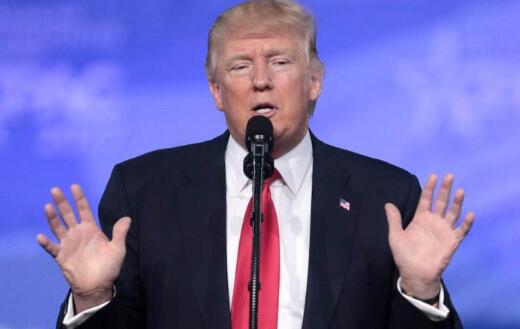 �������������ڿ���ս����׬Ǯ